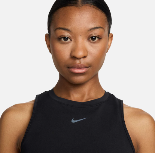 Regata Nike Dri-FIT One Feminina_