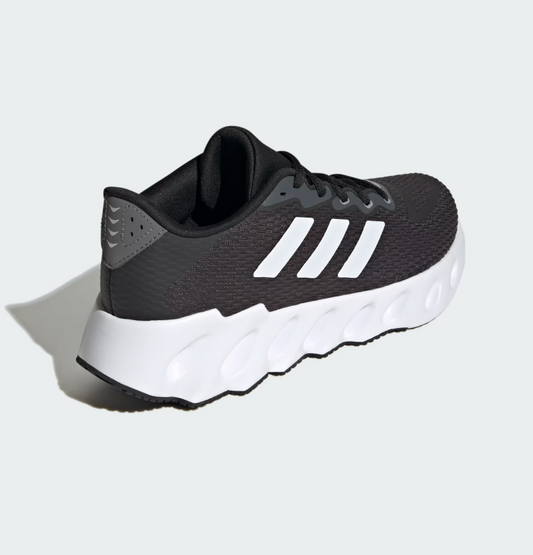 Tênis Adidas Corrida Switch Run_