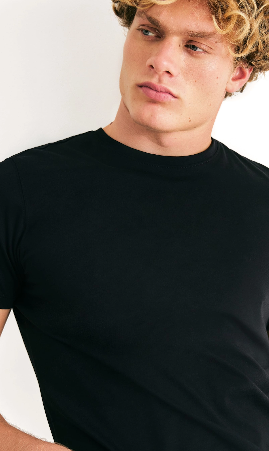 Camiseta Básica Masculina Manga Curta Pima