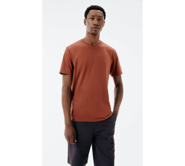 Camiseta básica unissex manga curta regular world