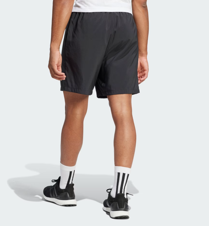 Shorts Essentials Linear Logo_