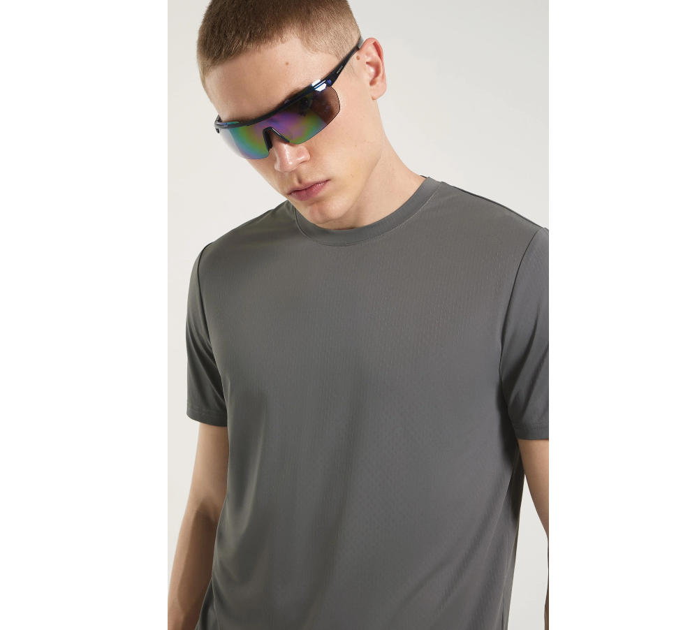 Camiseta Masculina Esportiva Básica Secagem Rápida